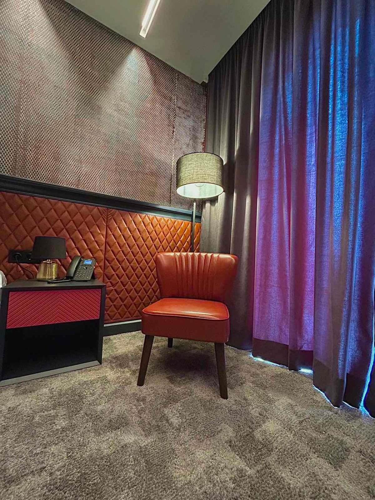 Solomon Hotel Koetaisi Buitenkant foto
